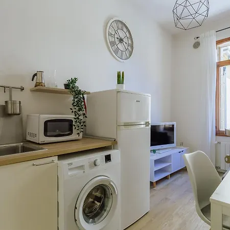 Apartman Yourbanflat Clock Tower